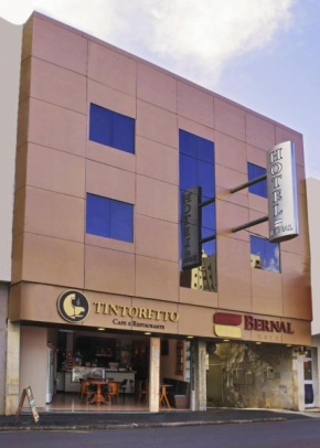 Гостиница Hotel Bernal  Итиютаба